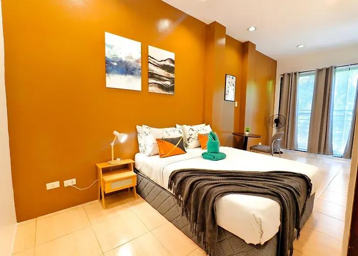 Townhouse 4br Unit 10 In La Guardia Near It Park Hébergement de vacances *