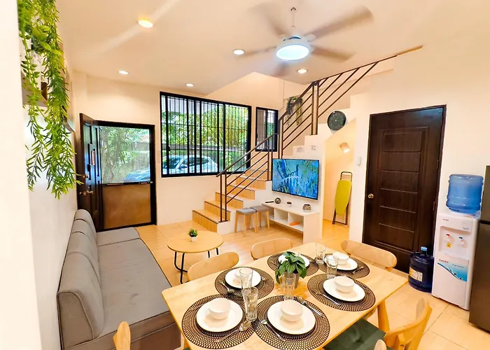 Hébergement de vacances Townhouse 4br Unit 10 In La Guardia Near It Park